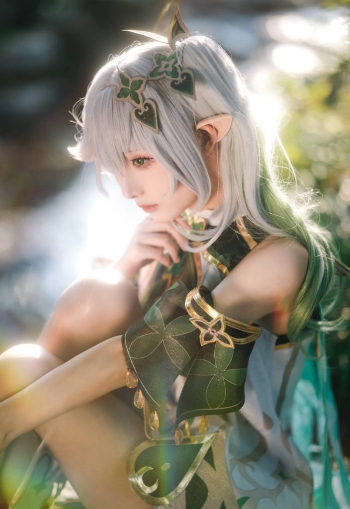 《原神》纳西妲COSPLAY：紫氯氯的精湛技艺，带你领略二次元魅力！-汤姆先生-一个分享国内外网红coser资讯的社区